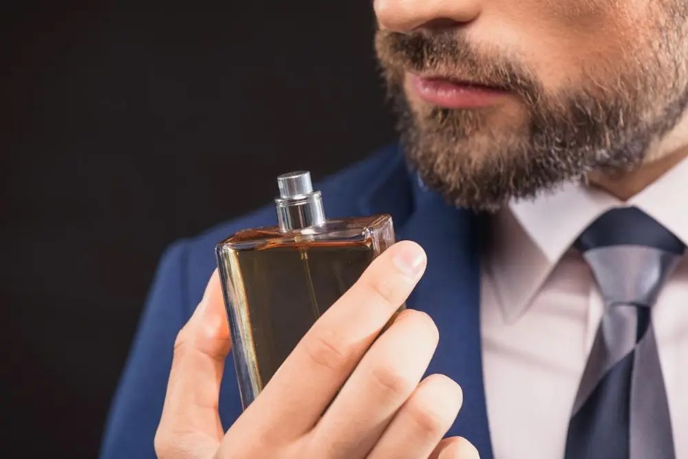 ماندگاری عطر