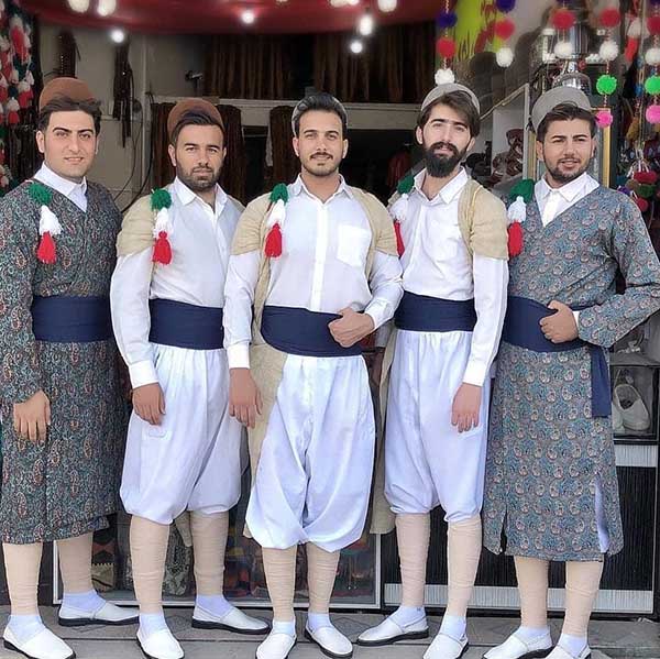 لباس سنتی مردانه