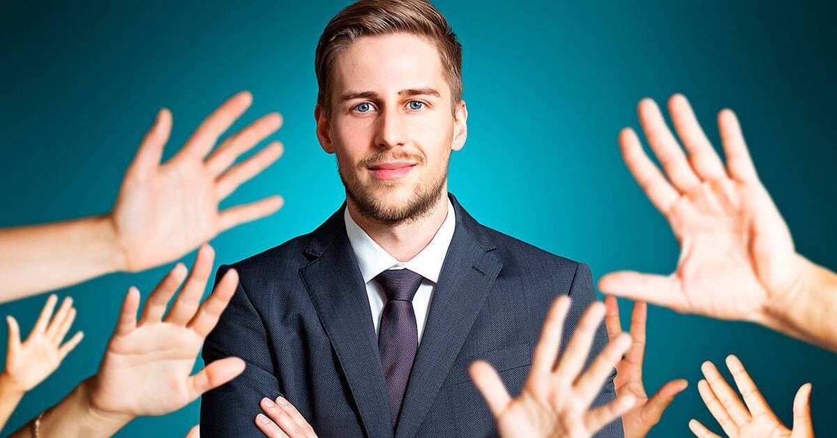 شخصیت کاریزماتیک